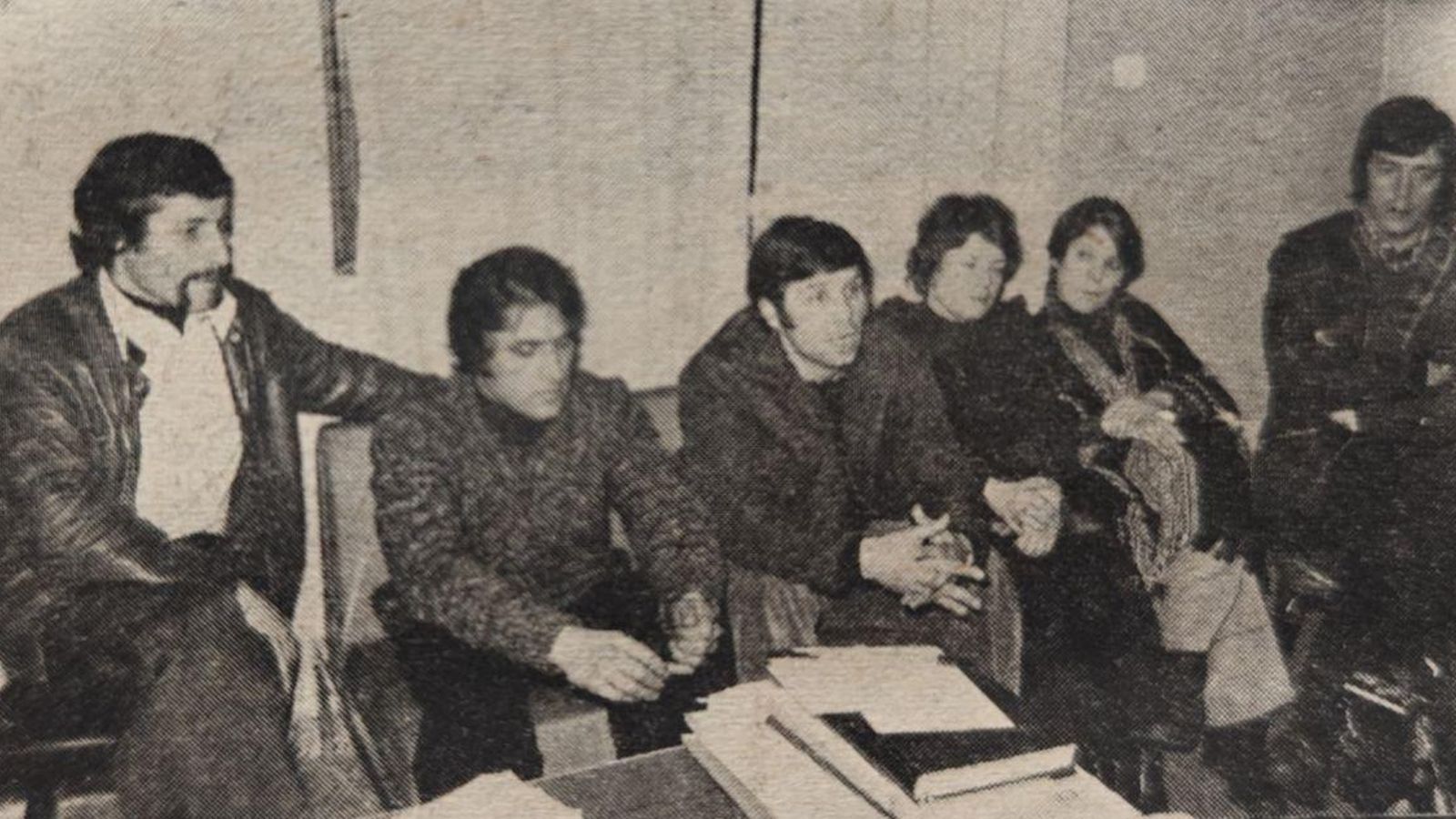 De izquierda a derecha, Avuín, Amor Deus, Pillado, su esposa, la mujer de Riobó y el propio Riobó.