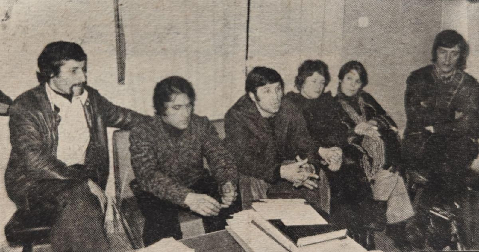 De izquierda a derecha, Avuín, Amor Deus, Pillado, su esposa, la mujer de Riobó y el propio Riobó.