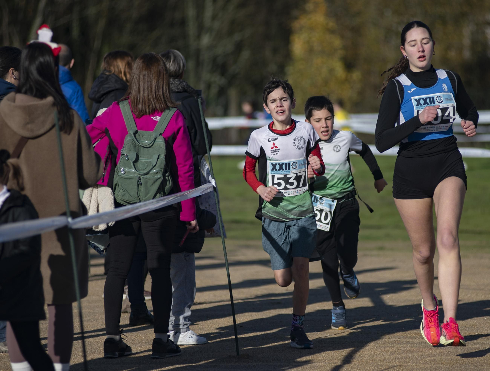 Galería | San Cibrao celebra una edición más de su carrera navideña