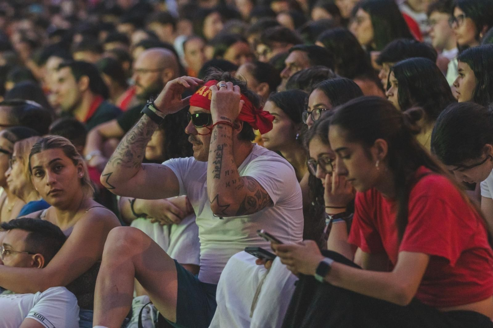 Galería | La ilusión por España en la semifinal tiñe de rojo la provincia de Ourense, en fotos