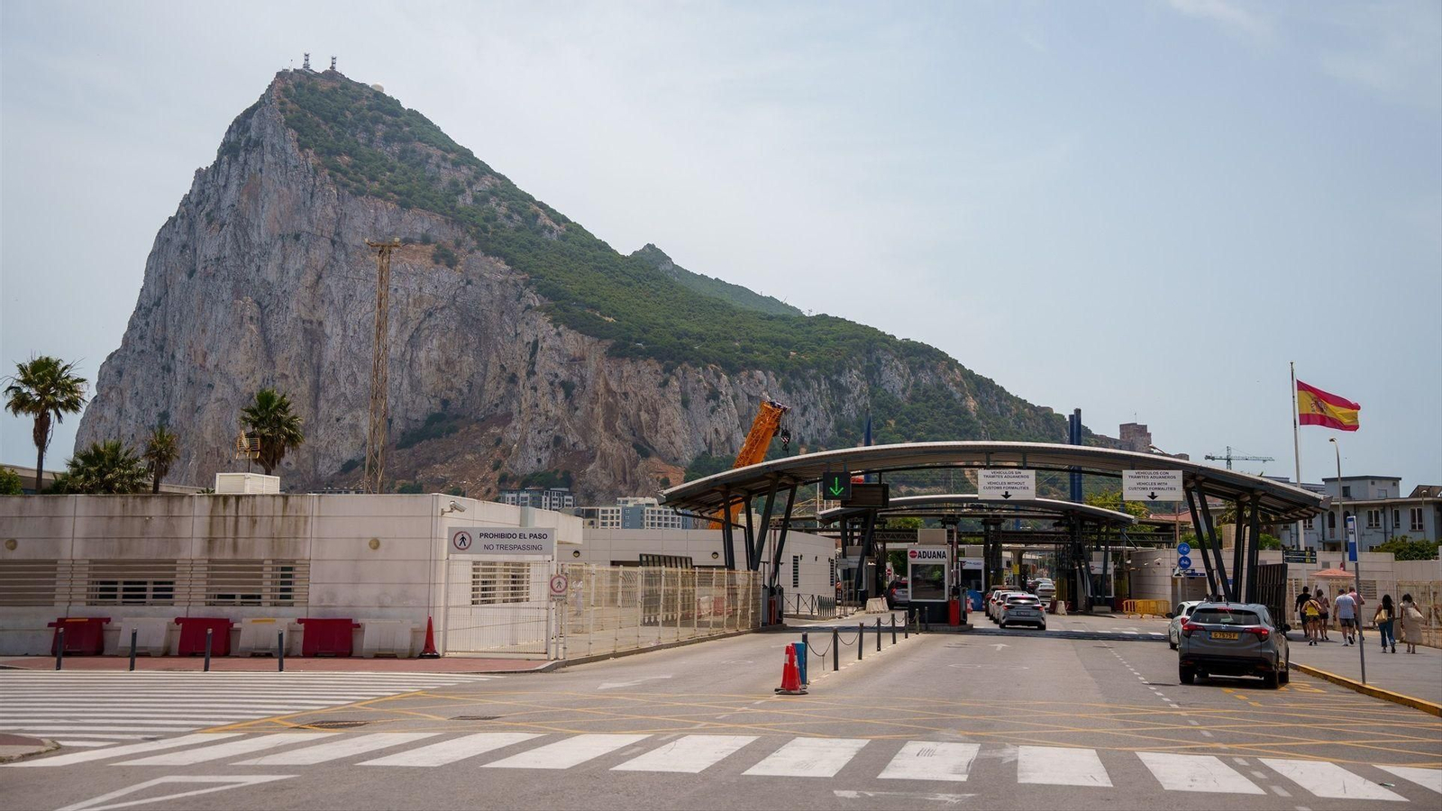 Imágenes de la frontera entre España y Gibraltar, en una foto de archivo.