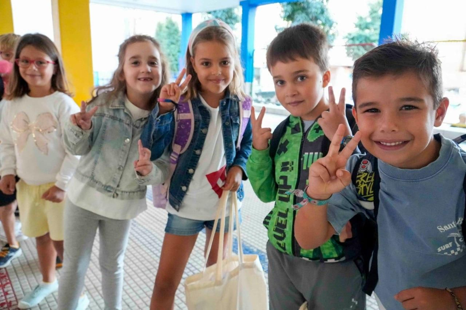 Galería | Vigo vuelve a las aulas entre abrazos, nervios e ilusión