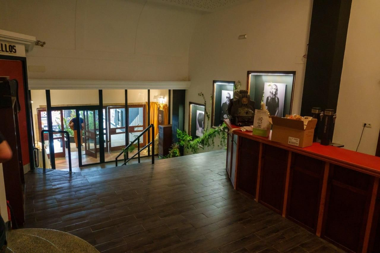 Galería | Reabre el emblemático Cine Vigo tras 20 años cerrado