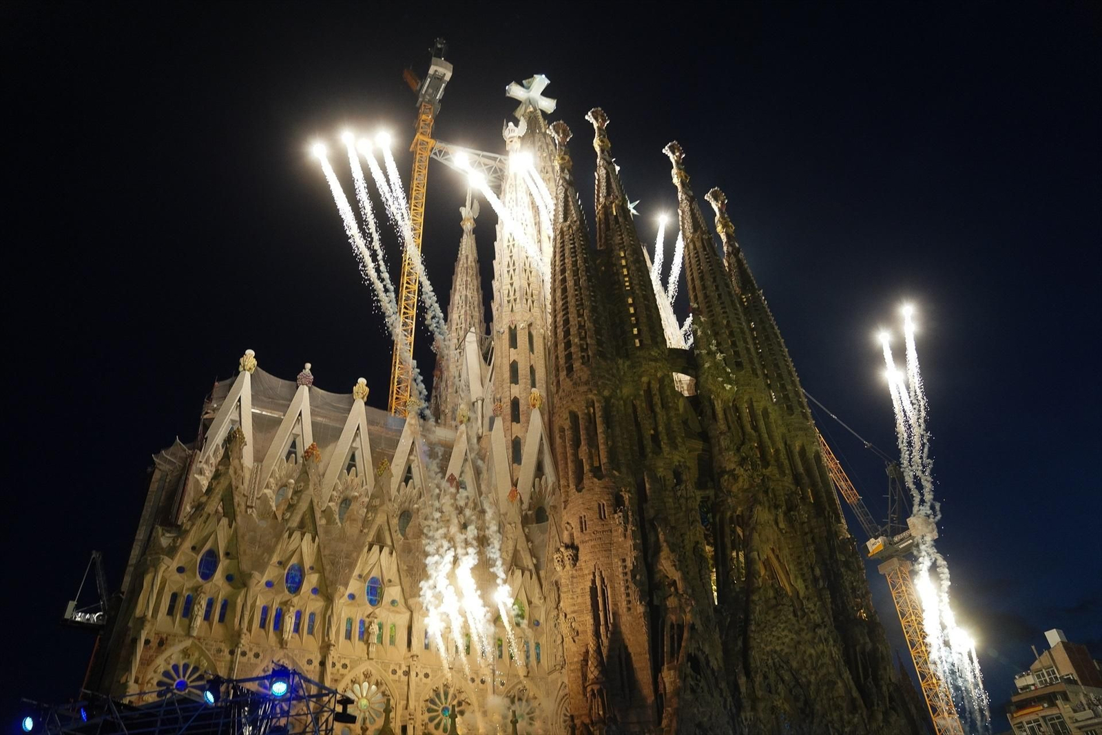 Galería | El papa León XIV se despide de Barcelona: misa y bendición en la Sagrada Familia