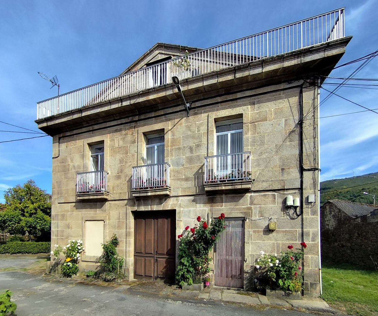 A casa dos Risco no Burgo de Caldelas.