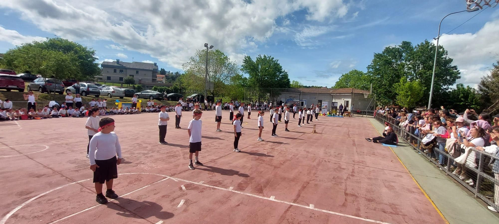 Día da Educación Física na rúa no colexio de Seixalbo