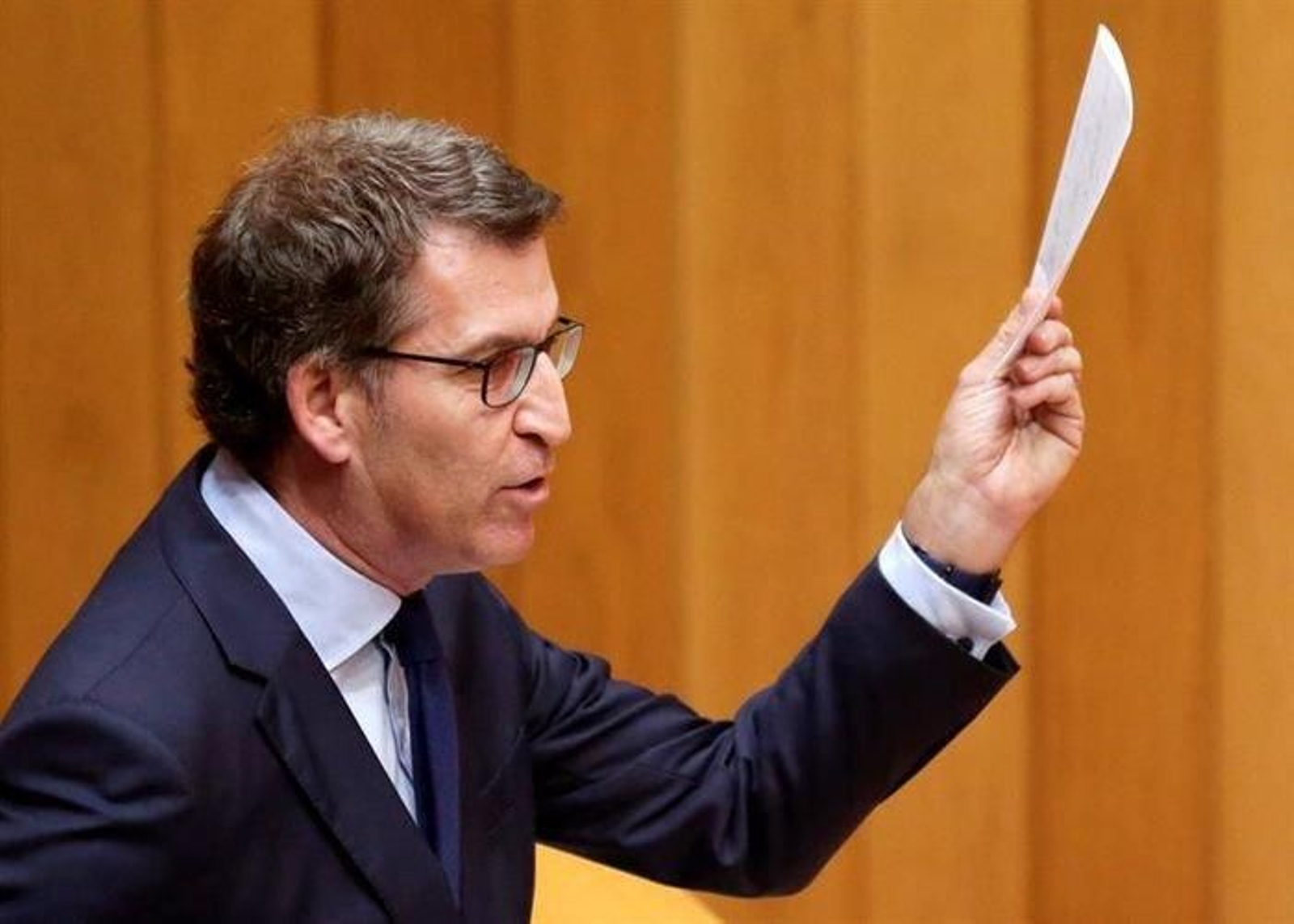 El presidente de la Xunta, Alberto Núñez Feijóo, durante una sesión del Parlamento.