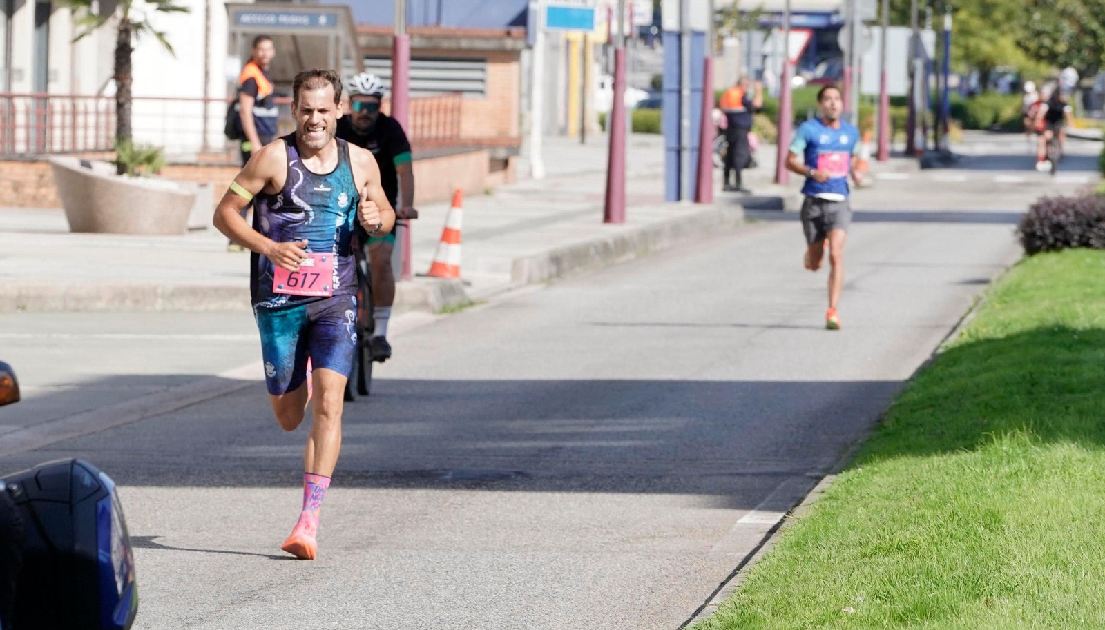 Galería | O Porriño une deporte y trabajo en una carrera multitudinaria