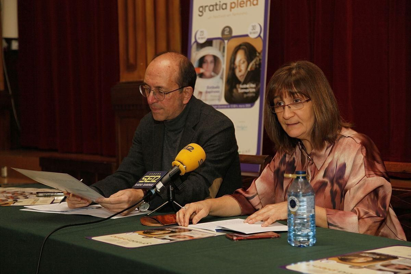 Anxo Lorenzo e Conchi da Silva na presentación do festival Gratia Plena.