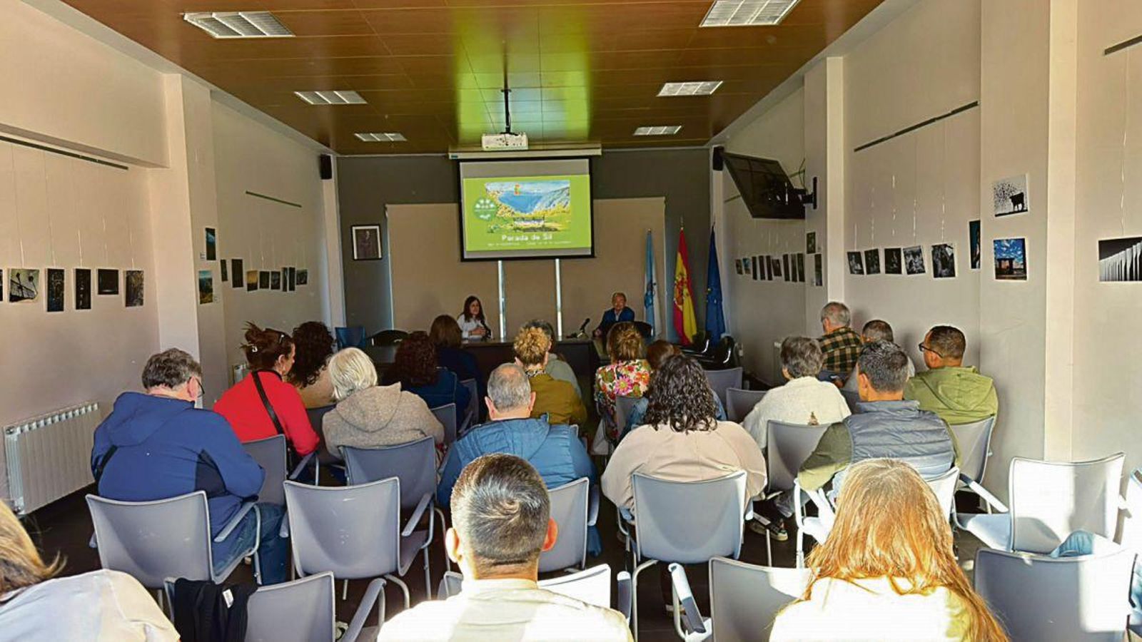 Charla sobre el turismo sostenible del concello.