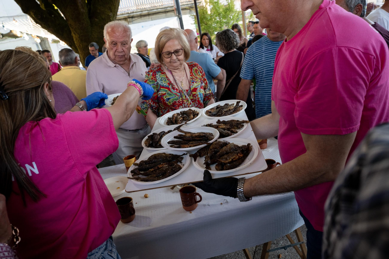 Las empanadas y el pan artesanal del horno de Vilar de Bande, protagonistas del menú