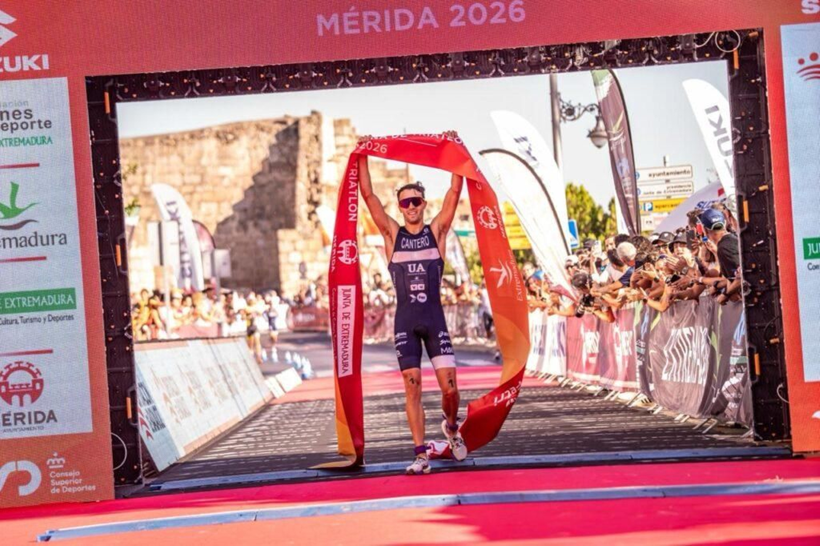 David Cantero fue el claro ganó ayer en Mérida.