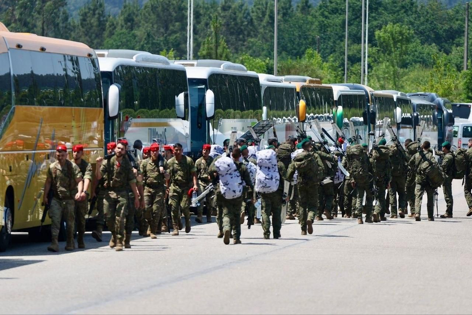 Galería | Ensayos para el acto central del Día de las Fuerzas Armadas en Vigo