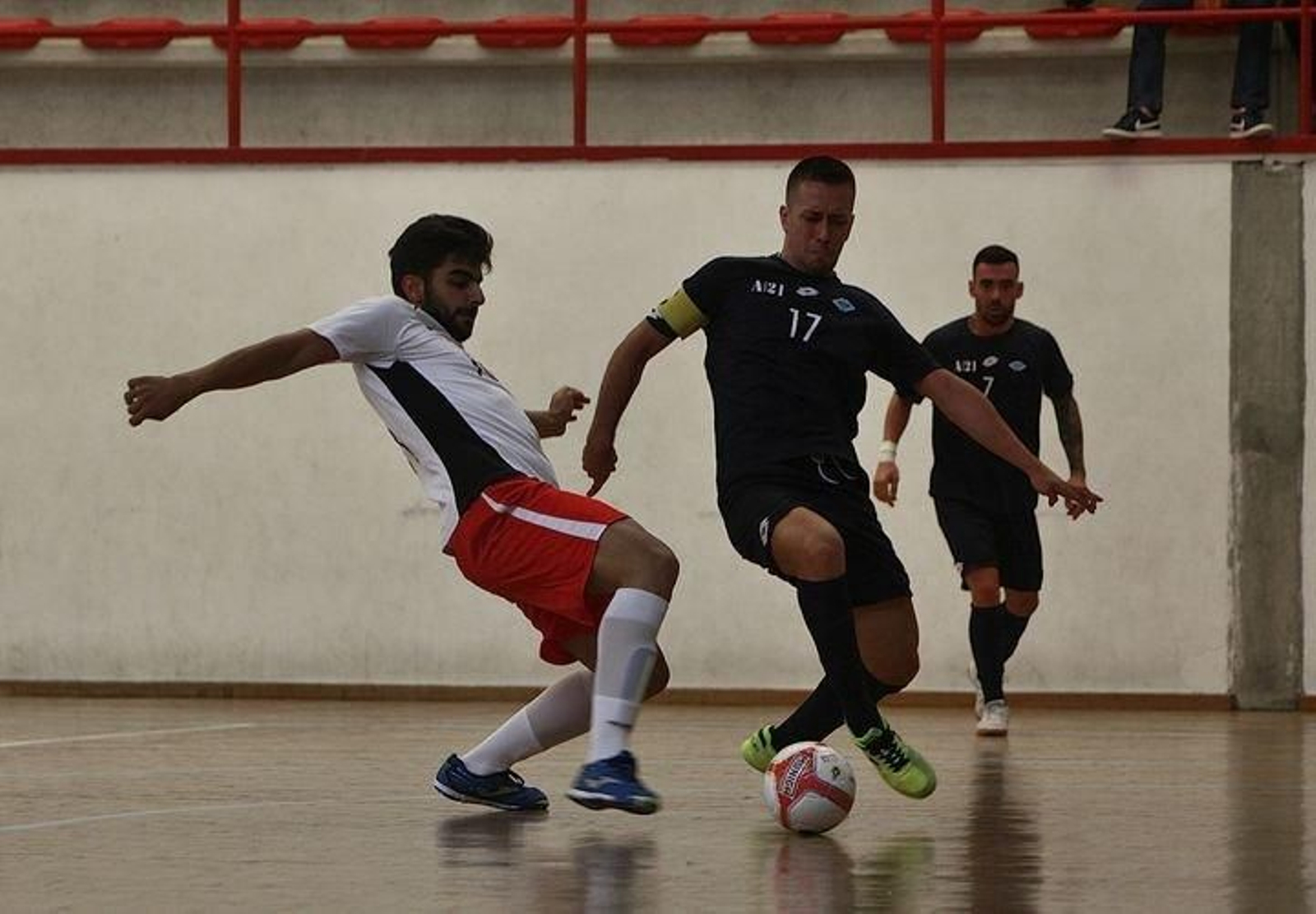 El capitán del Lugo, ante el Tres Cuñados en Calabagueiros.