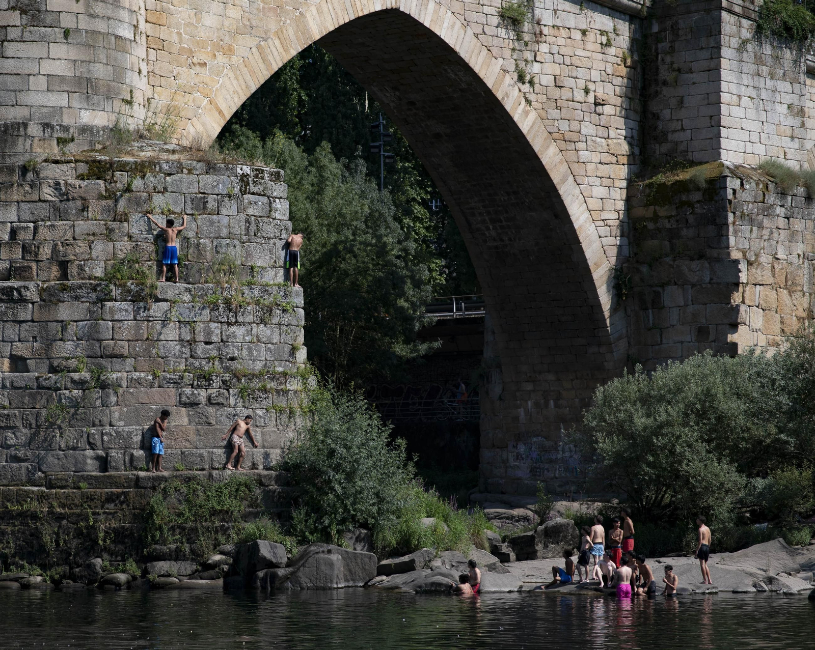 Galería | Ourense vive un domingo asfixiante a más de 40 grados, en fotos