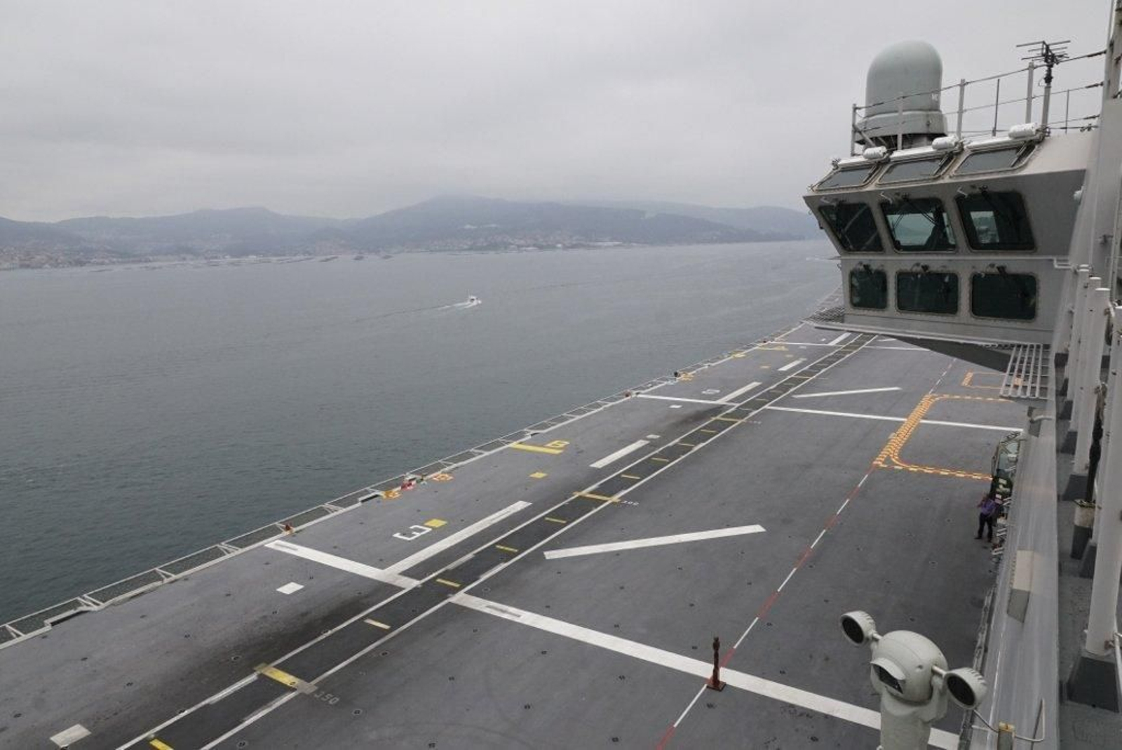 El portaviones Juan Carlos I en Vigo  (32) (1024x684)