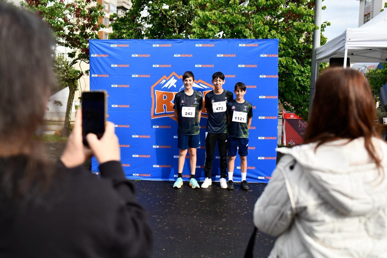 Galería |  Ourense se llena de solidaridad y corredores para la III Carrera Ruta 091