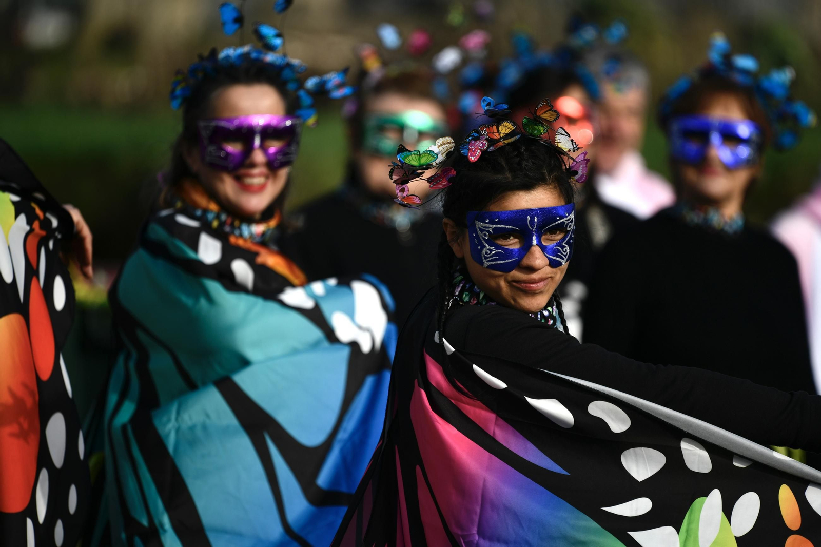 Galería | El desfile de los chocalleiros por Vilardevós, el Entroido en fotos