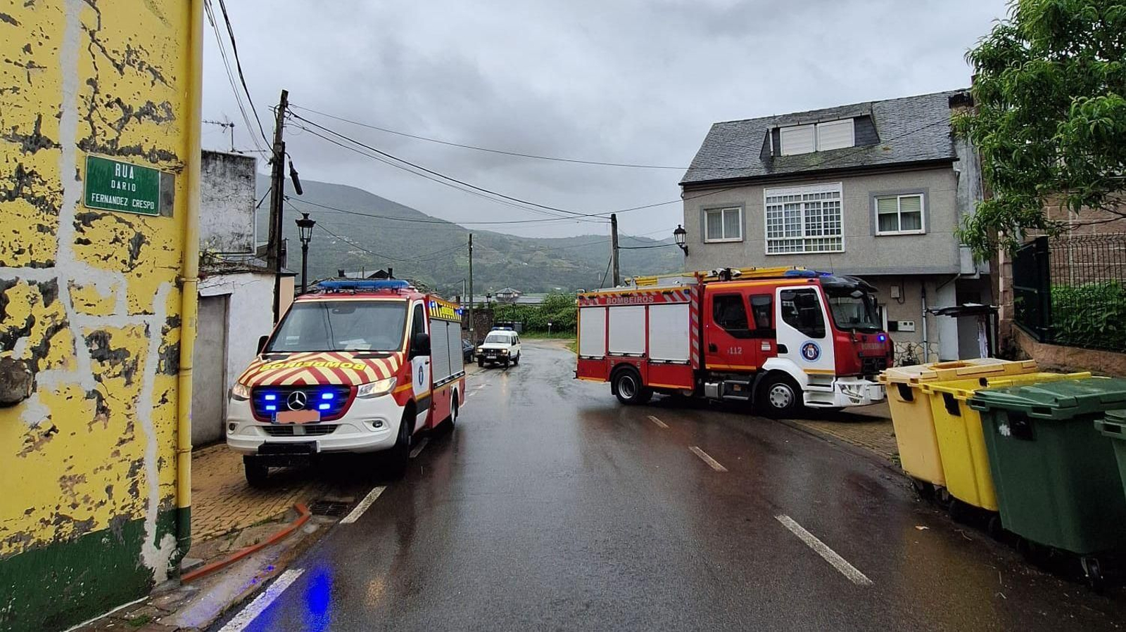 Los bomberos, en el punto