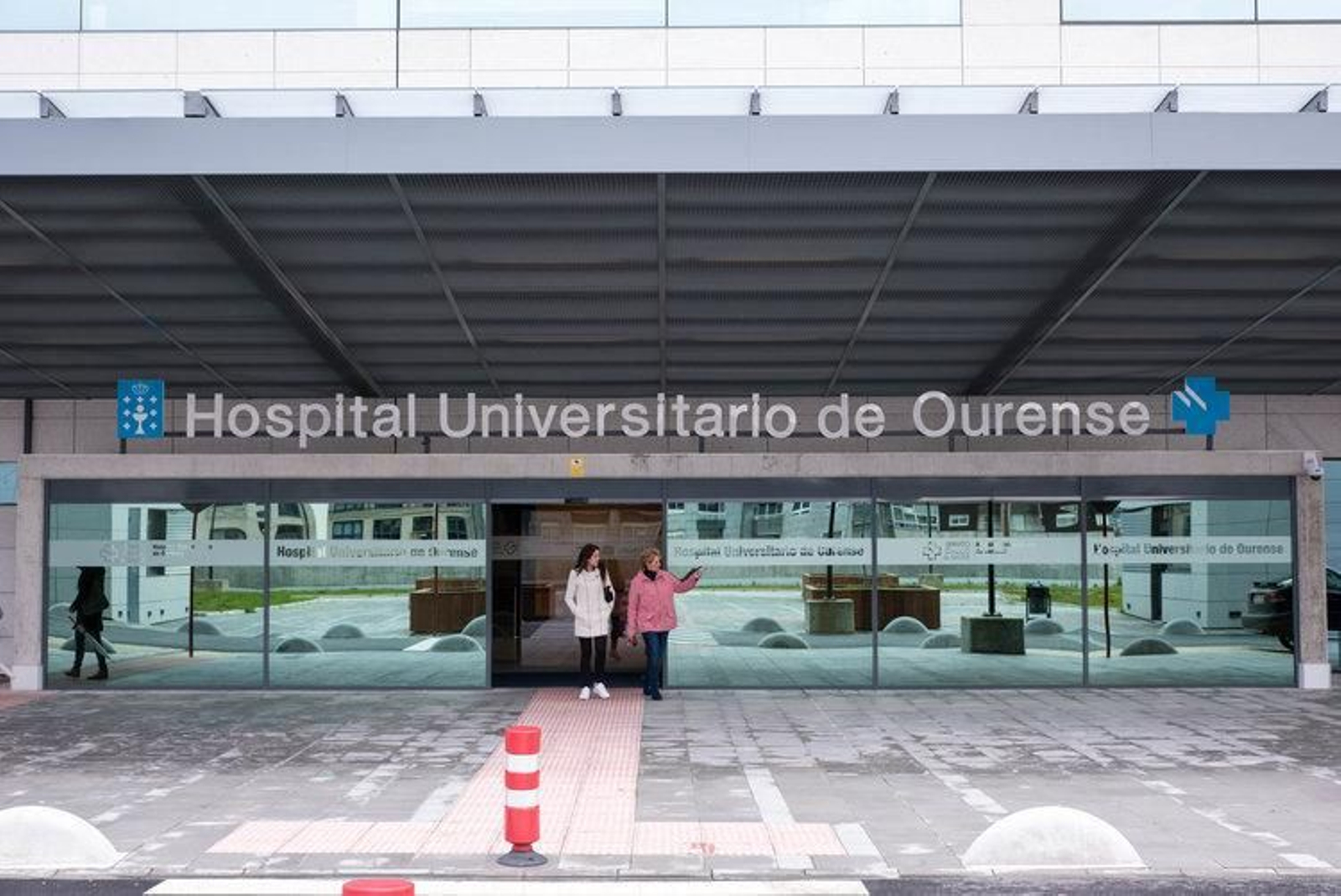 El trasiego de personas es habitual en el nuevo hospital.