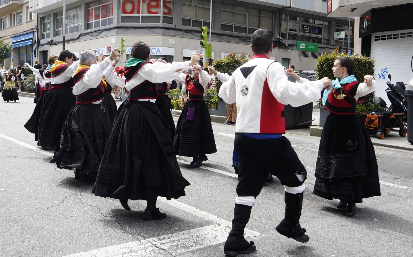 Galería | Vigo celebra el Día de la Muiñeira a lo grande