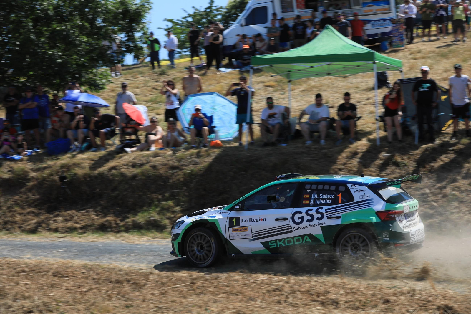 Galería | El público disfruta del Rally de Ourense en el tramo Cartelle-Toén, en fotos