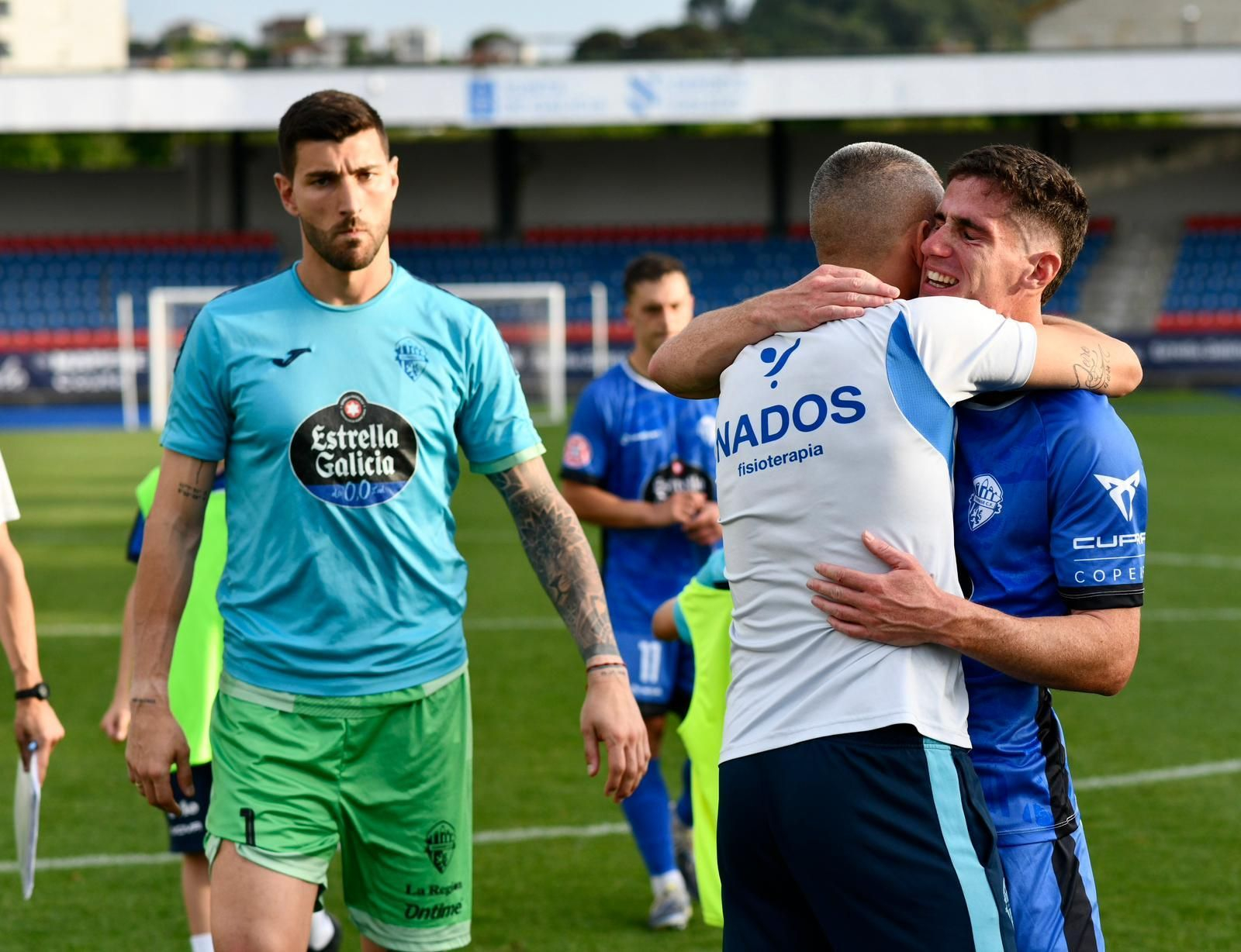 Galería | La tristeza invade O Couto con el descenso del Ourense CF