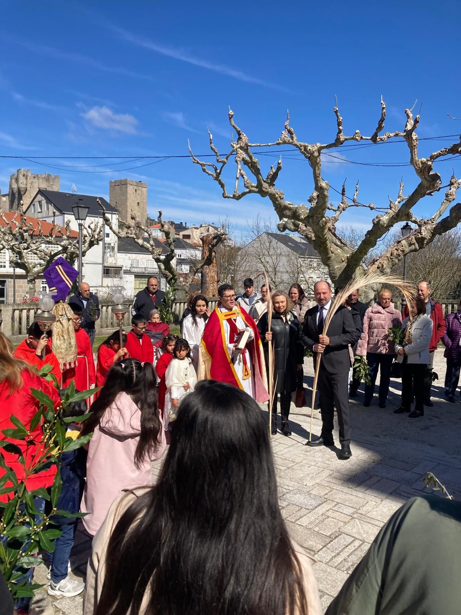 Galería | La Semana Santa de Castro Caldelas, una oportunidad para descubrir la Galicia interior