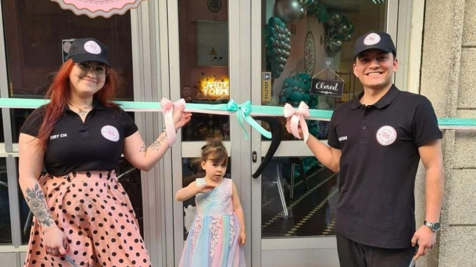 Zuri y Sebastián de O Café do Reino.