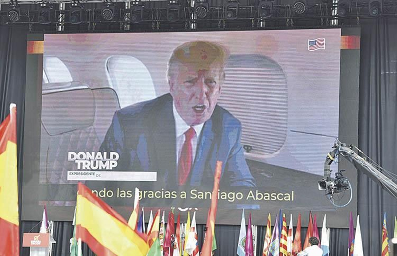 Donald Trump habló a través de un vídeo en la "fiesta de Vox".