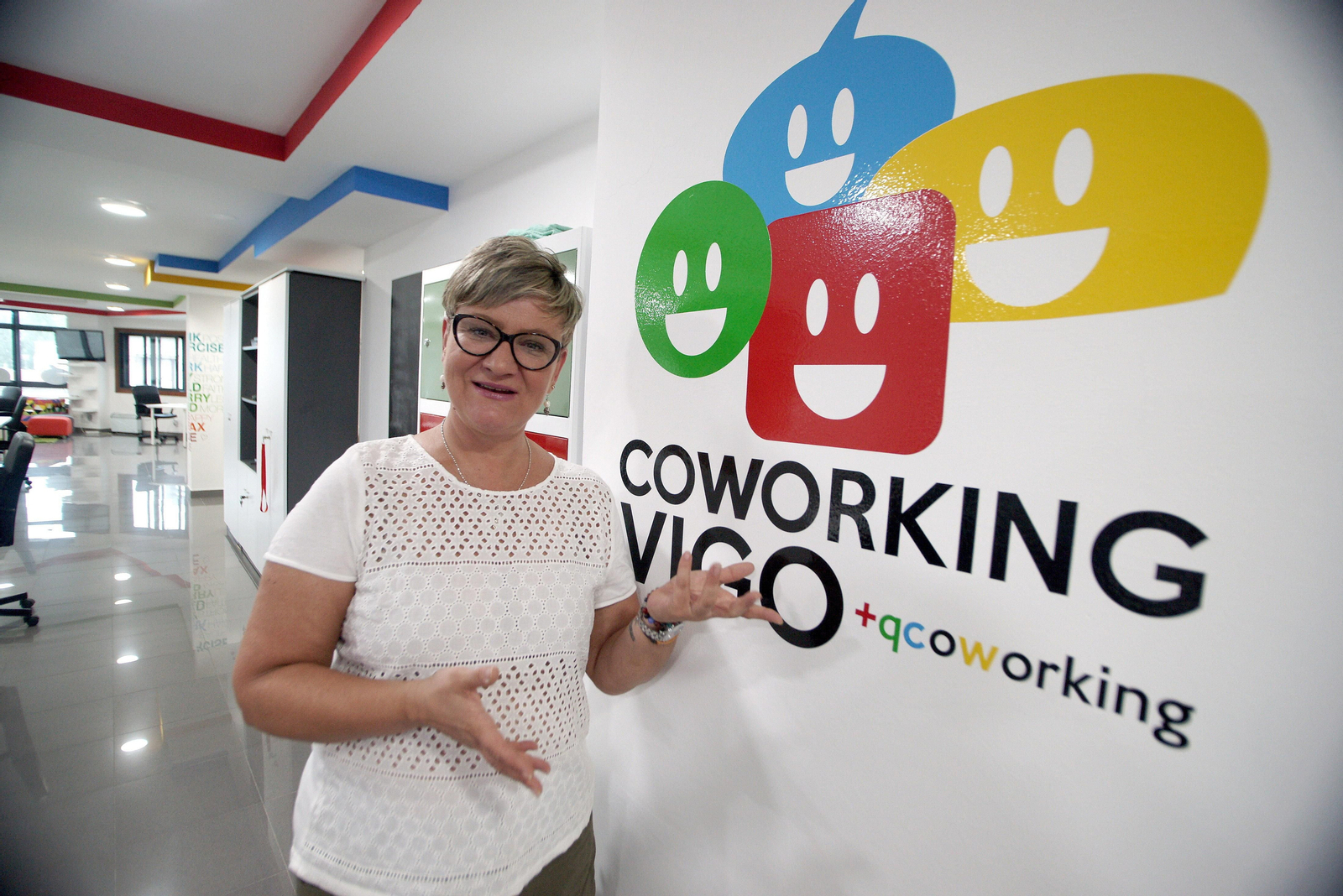 Maite Doviso explica que un espacio de coworking es más que mesas y sillas, es una comunidad.