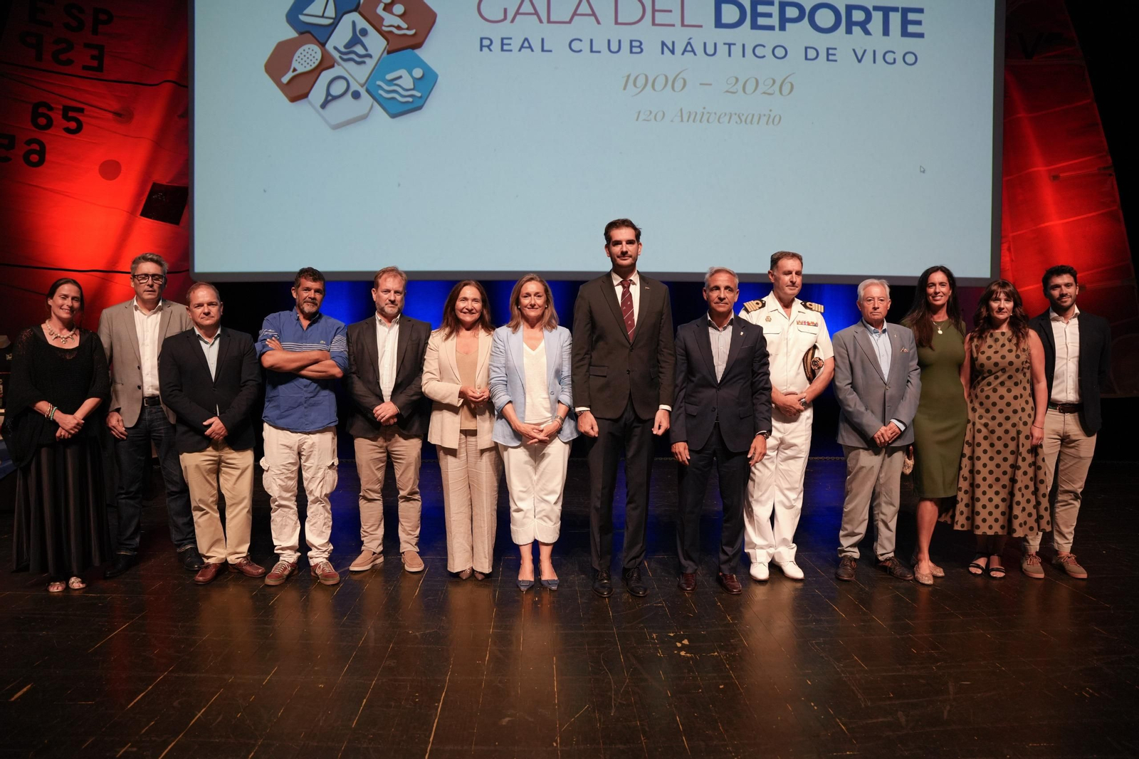Deportistas, socios y representantes institucionales se dieron cita en la Gala del Deporte del Náutico.