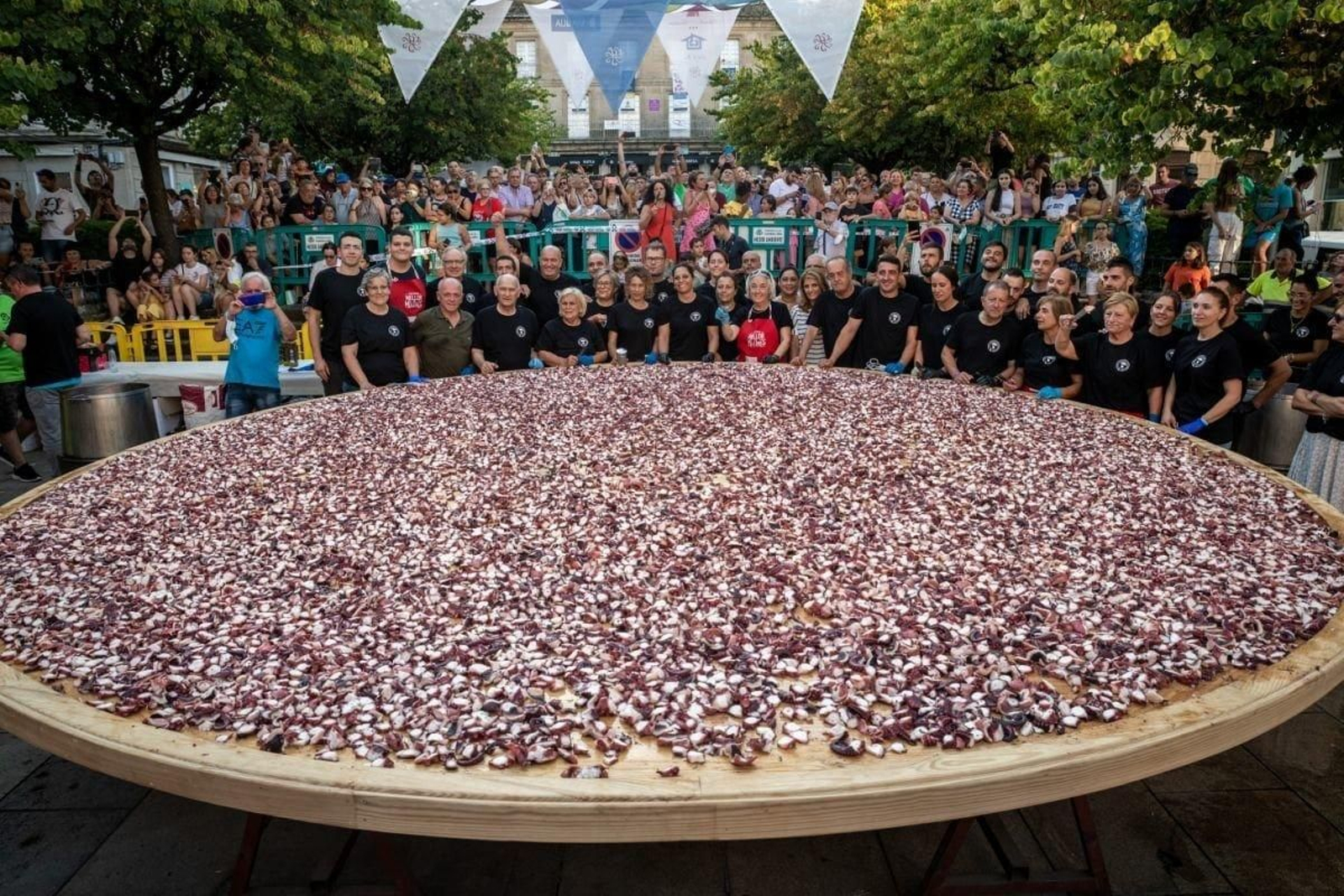 Tapa gigante de pulpo.