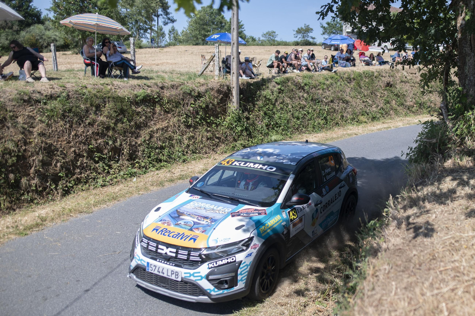 Galería | A Merca y Celanova disfrutan un año más de un tramo del Rally de Ourense, en fotos