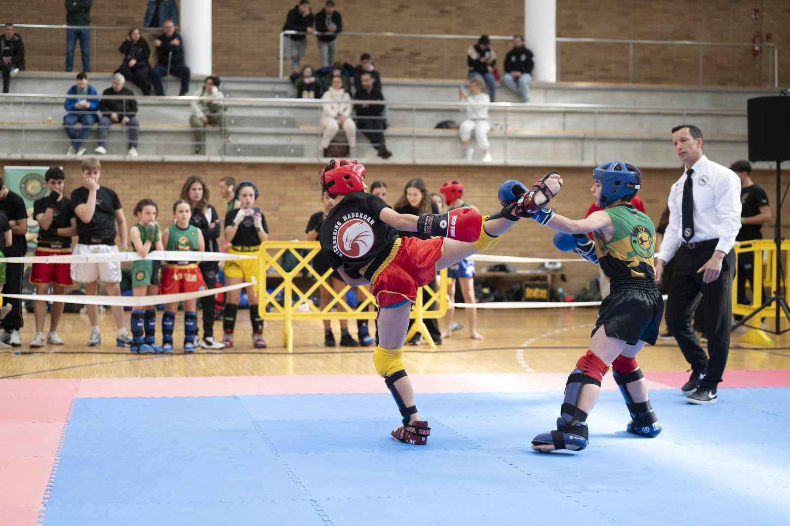 Galería | San Cristovo de Cea celebra su primer torneo de kick boxing