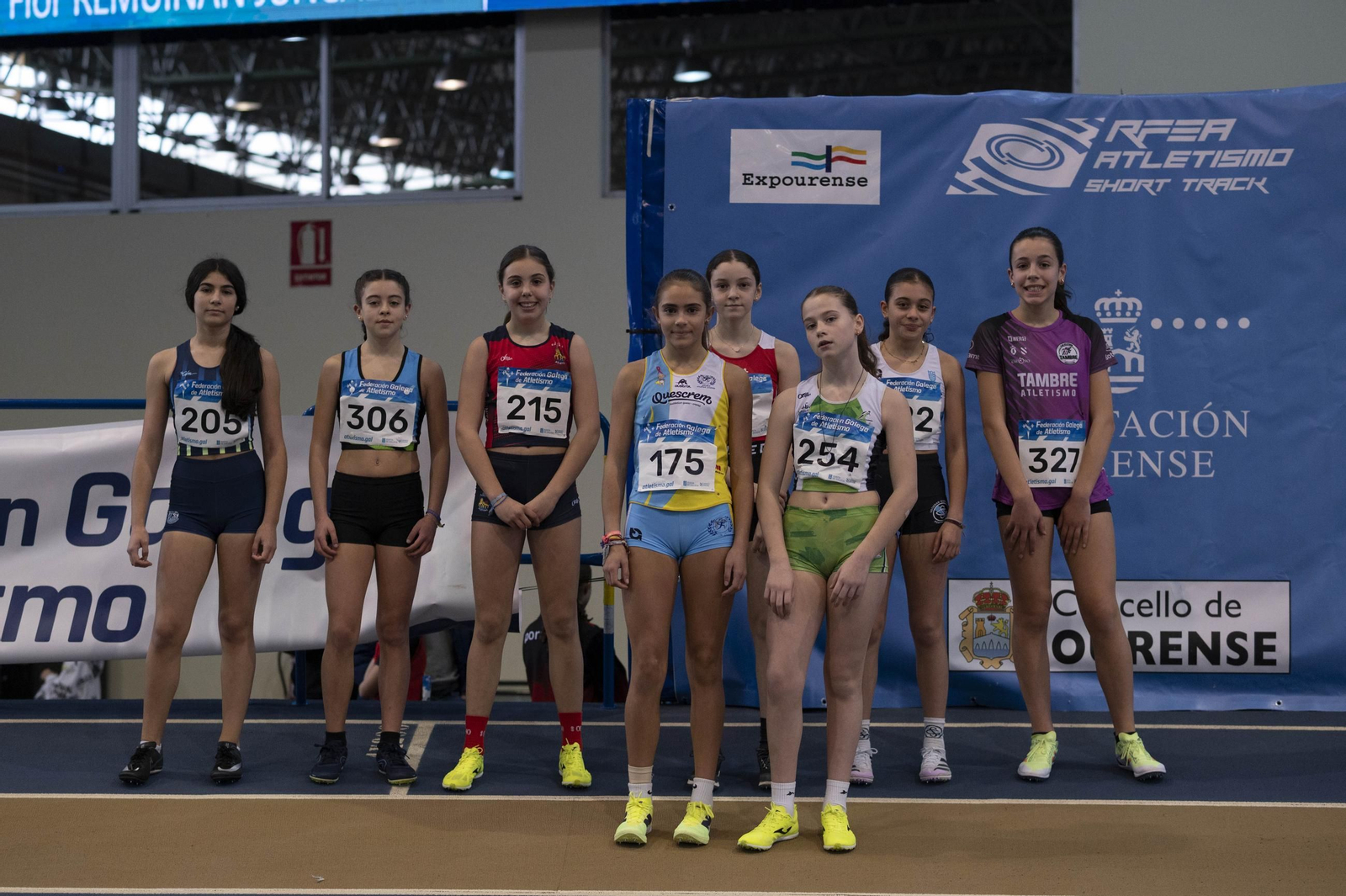Galería | La cantera del atletismo gallego brilla y disfruta en Expourense