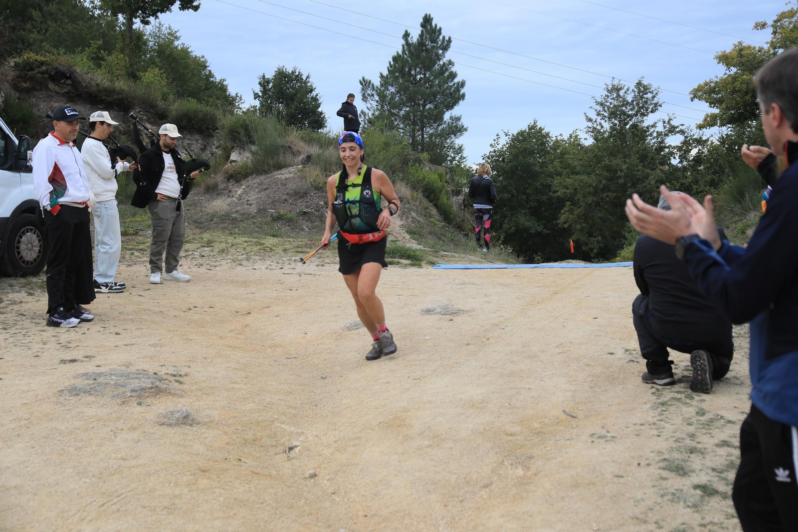 Galería | El Trail Ribeira Sacra cumple diez años y lo celebra entre montes y miradores, en fotos
