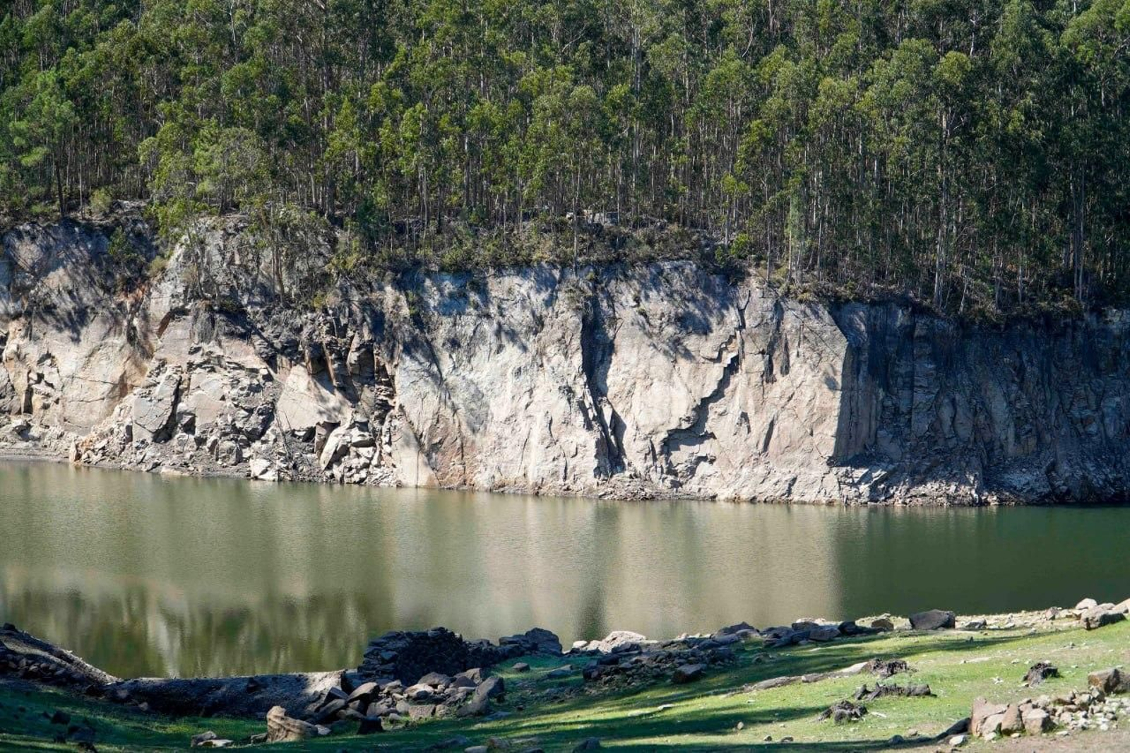 Embalse de Baíña, en Baiona.