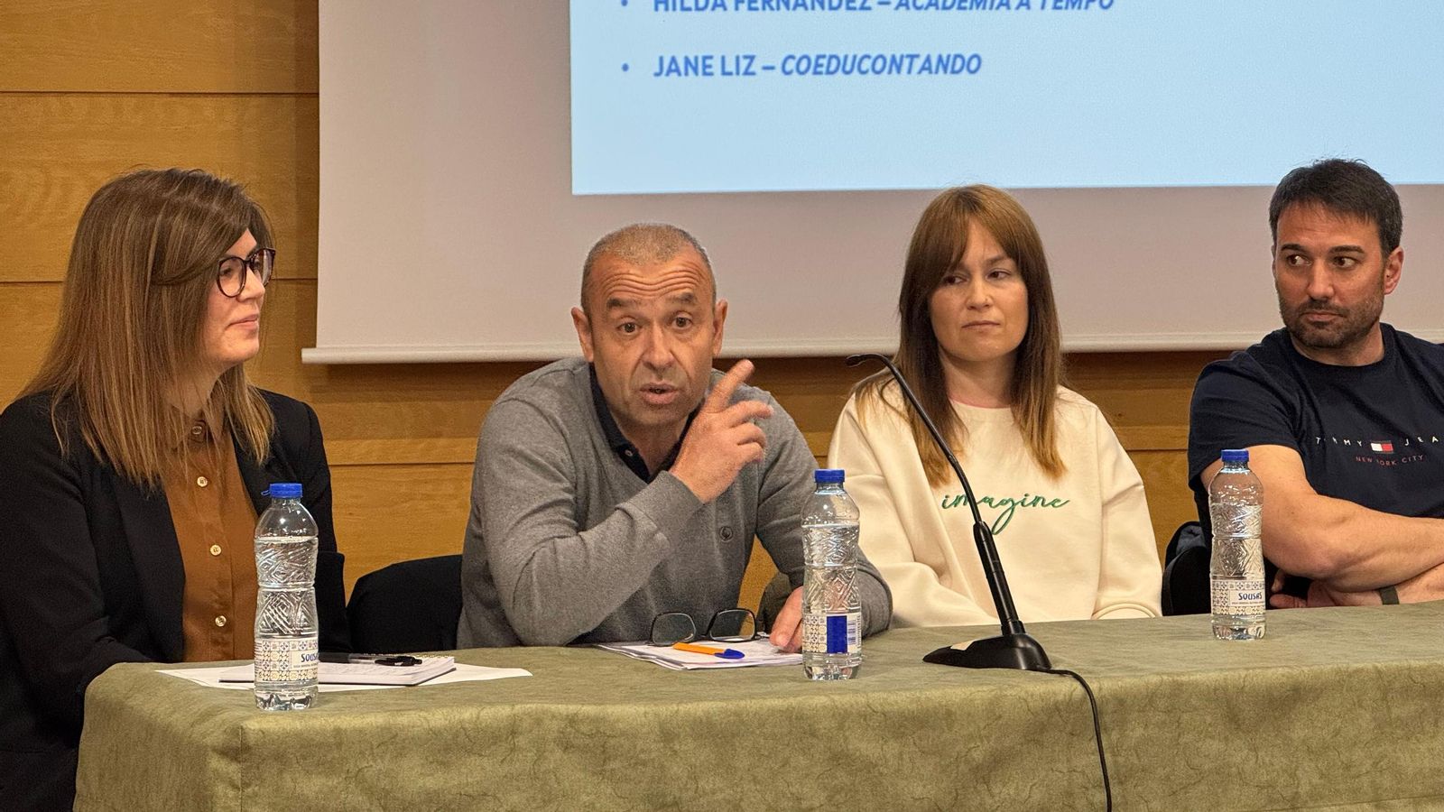 Lorena Parada, José Luis Mateo, Cristina López y Guillermo Insua.