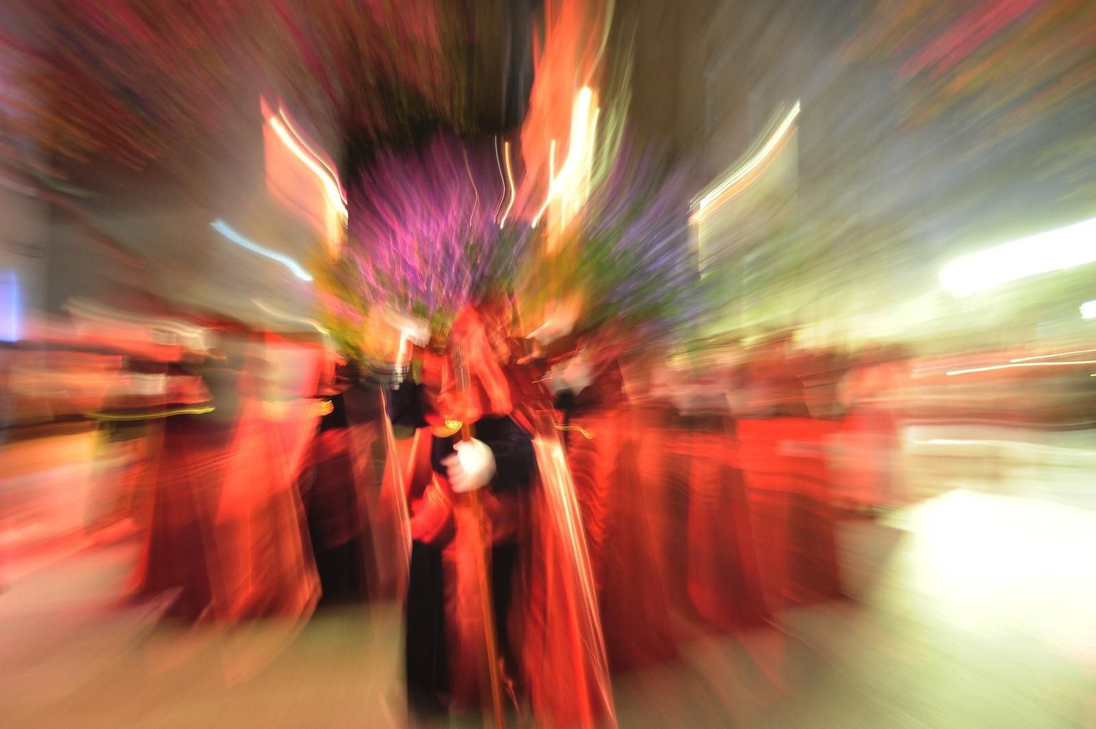 La solemnidad del Santo Entierro en pleno centro de la ciudad.