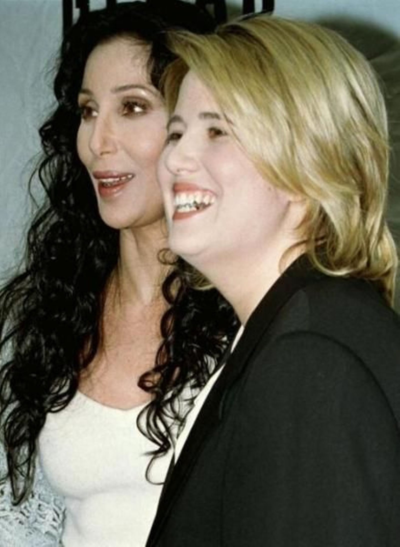 Cher y su hija Chastity Bono.