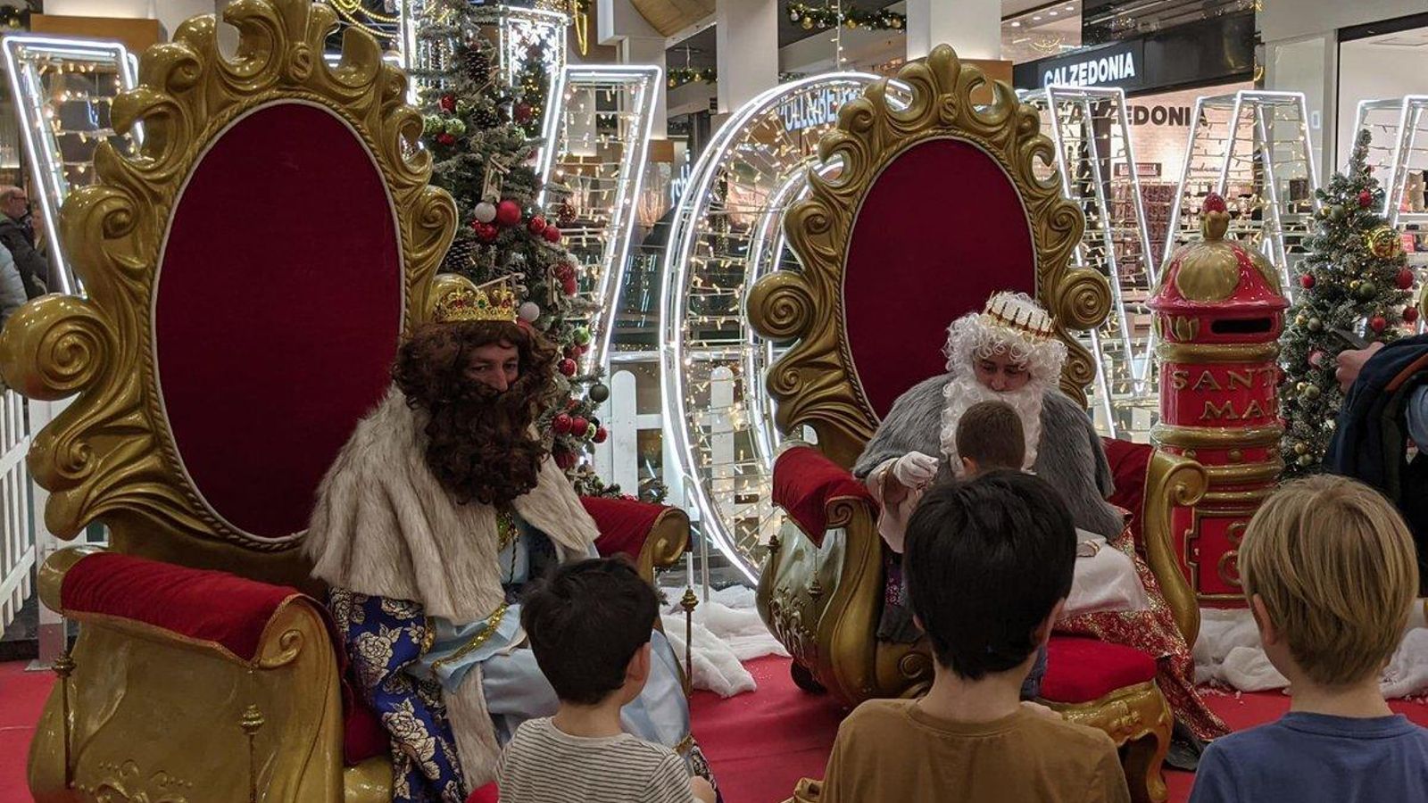 Los Reyes Magos en el centro comercial Ponte Vella