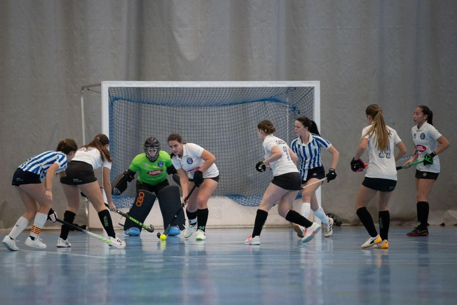 Encuentro entre el Ourensticks y el Egara disputado en el anexo.