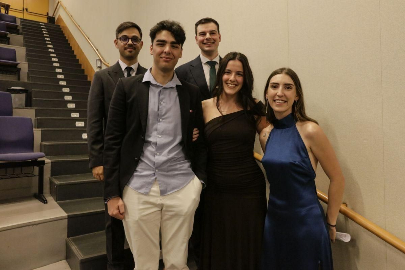 Antón, Brais, Giuseppe, Inés y Antía.