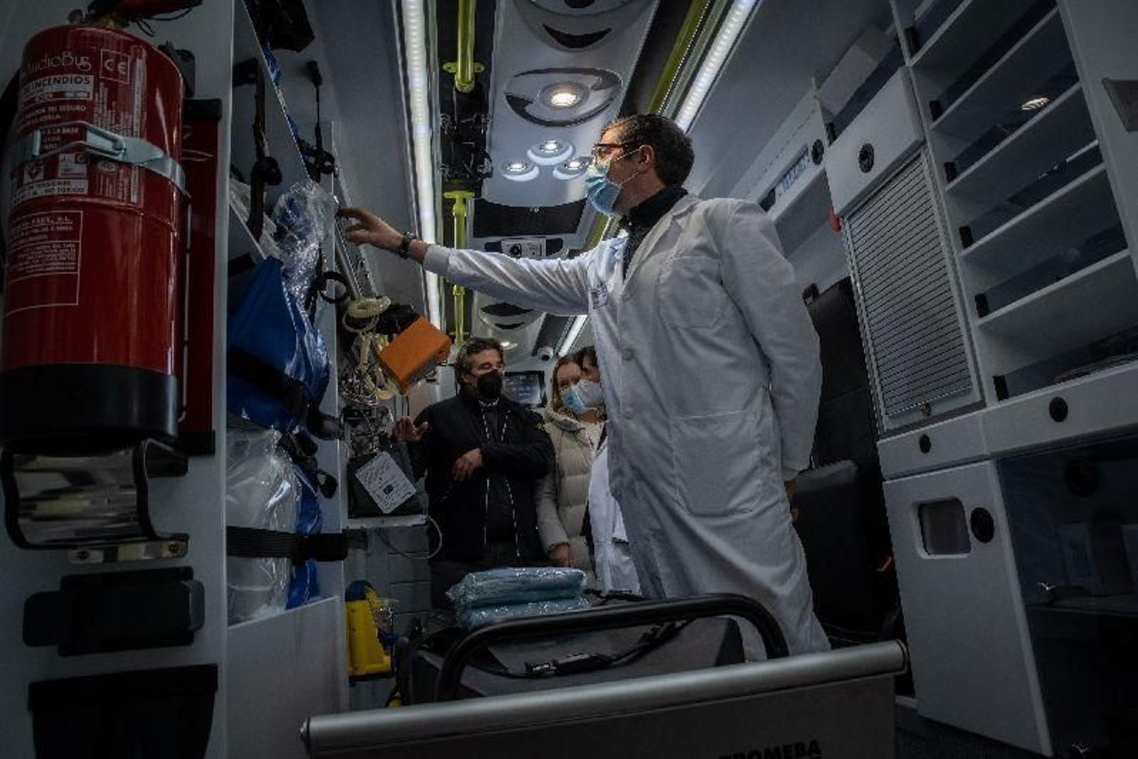 Nuevas ambulancias eléctricas y unidades medicalizadas del Área Sanitaria de Ourense, Verín y O Barco.