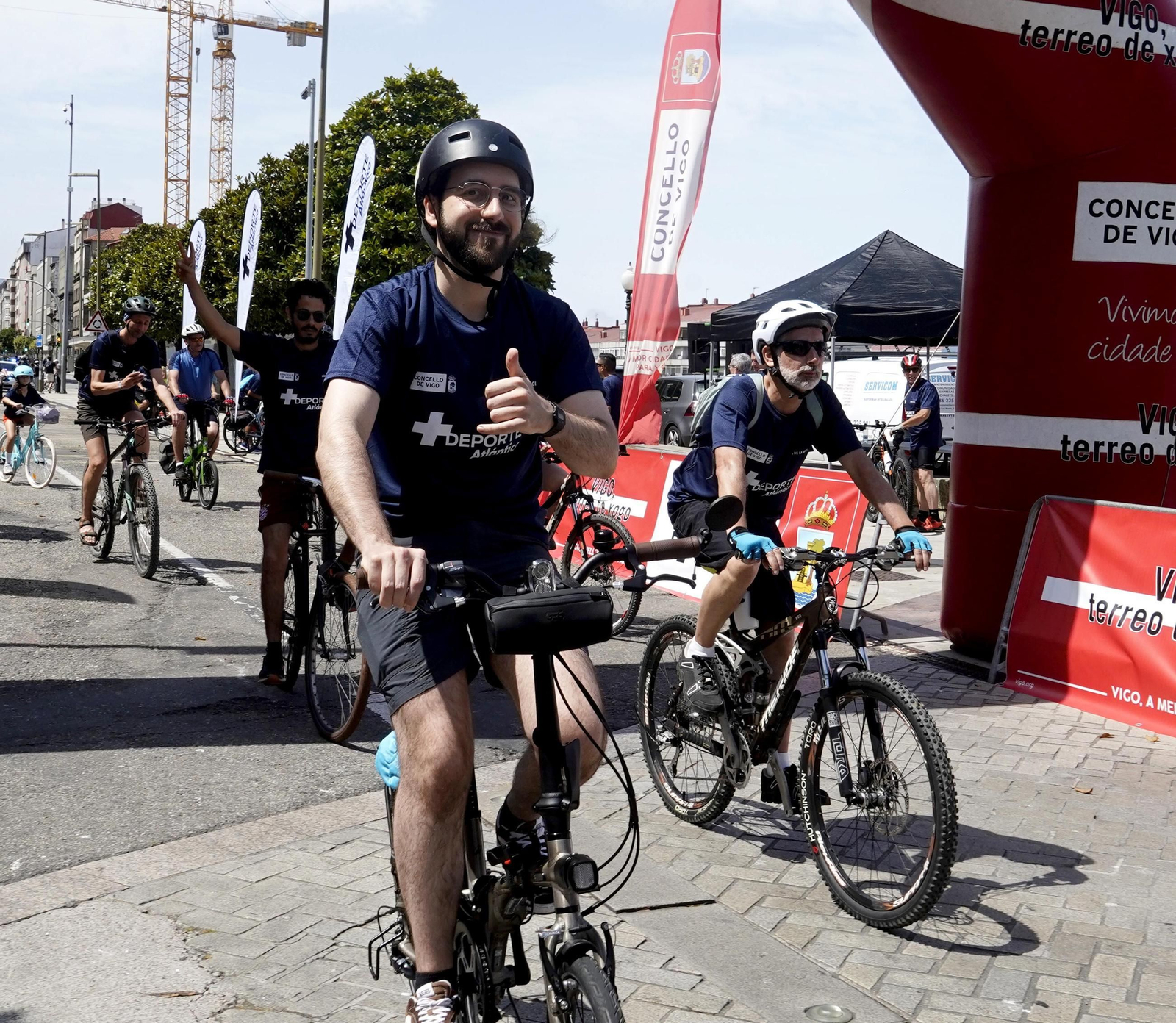 Galería | El ciclismo toma Vigo con la primera edición del Día de la Bici de Atlántico