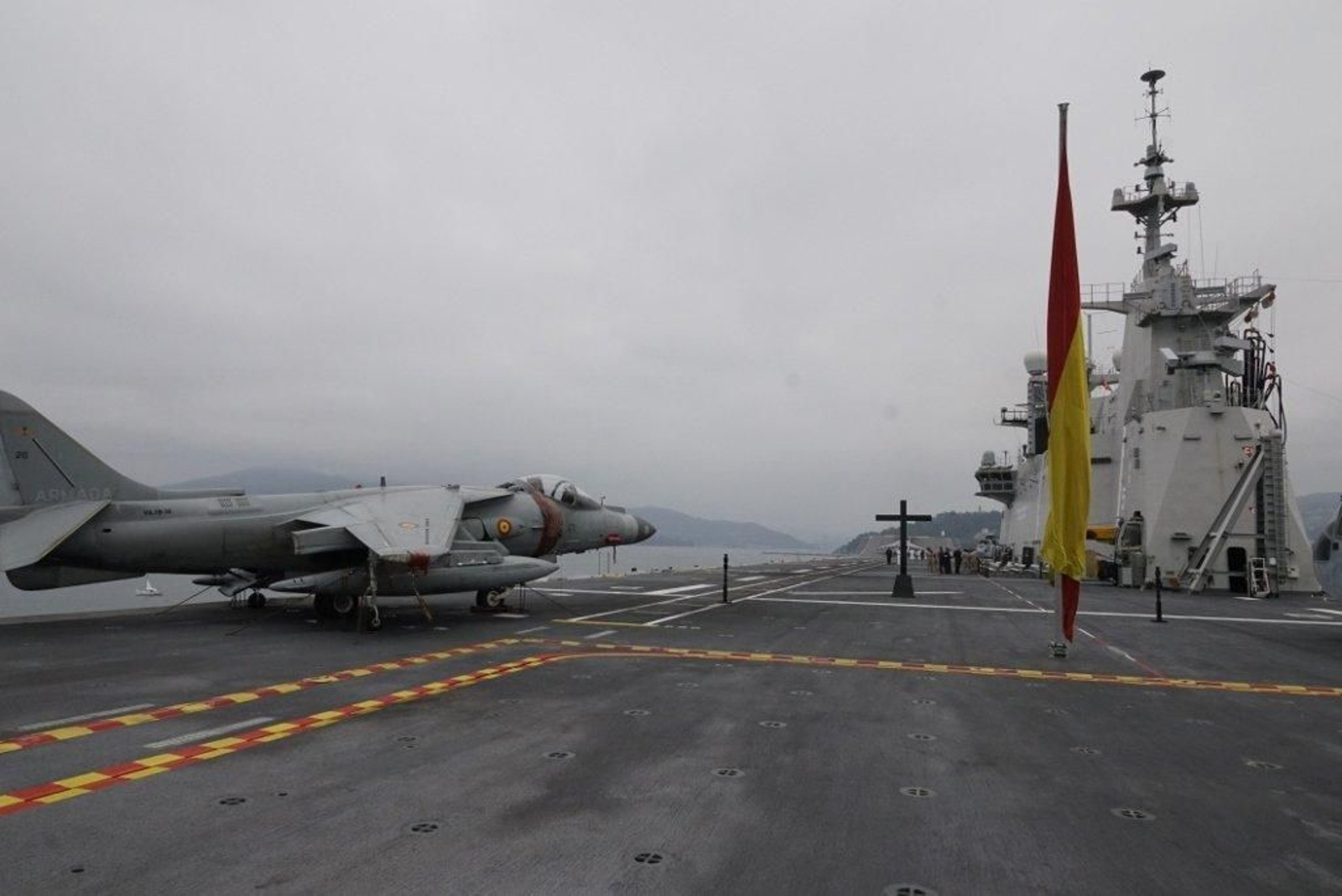 El portaviones Juan Carlos I en Vigo  (102) (1024x684)