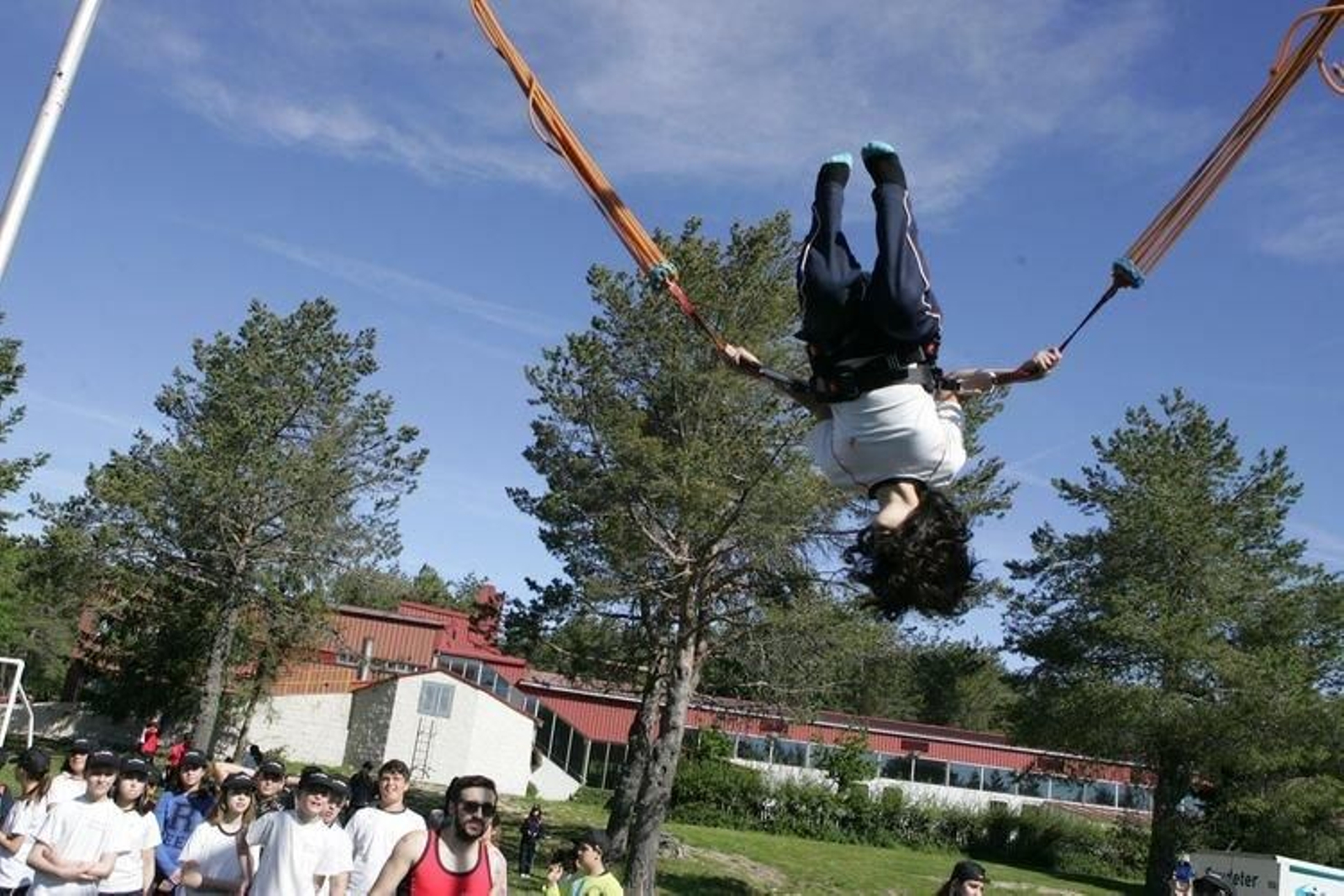 18.05.15.MANZANEDA.FESTA.FINDE.CURSO.LAREGION.