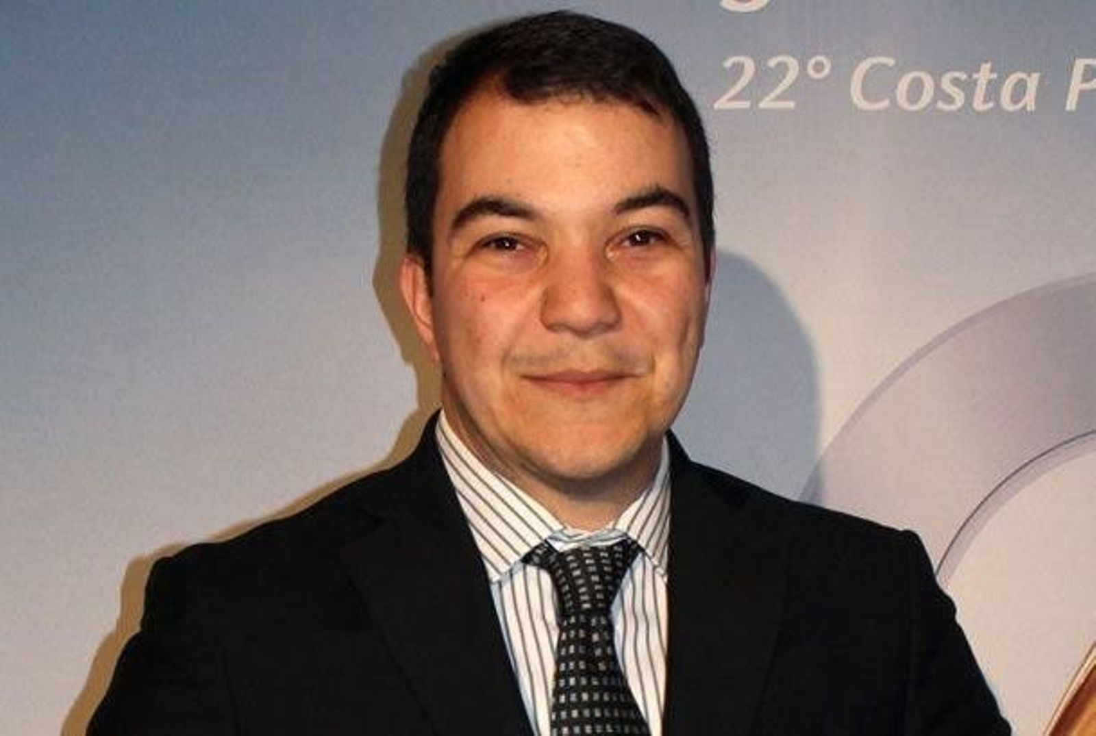 Felix González viajaba en el avión.