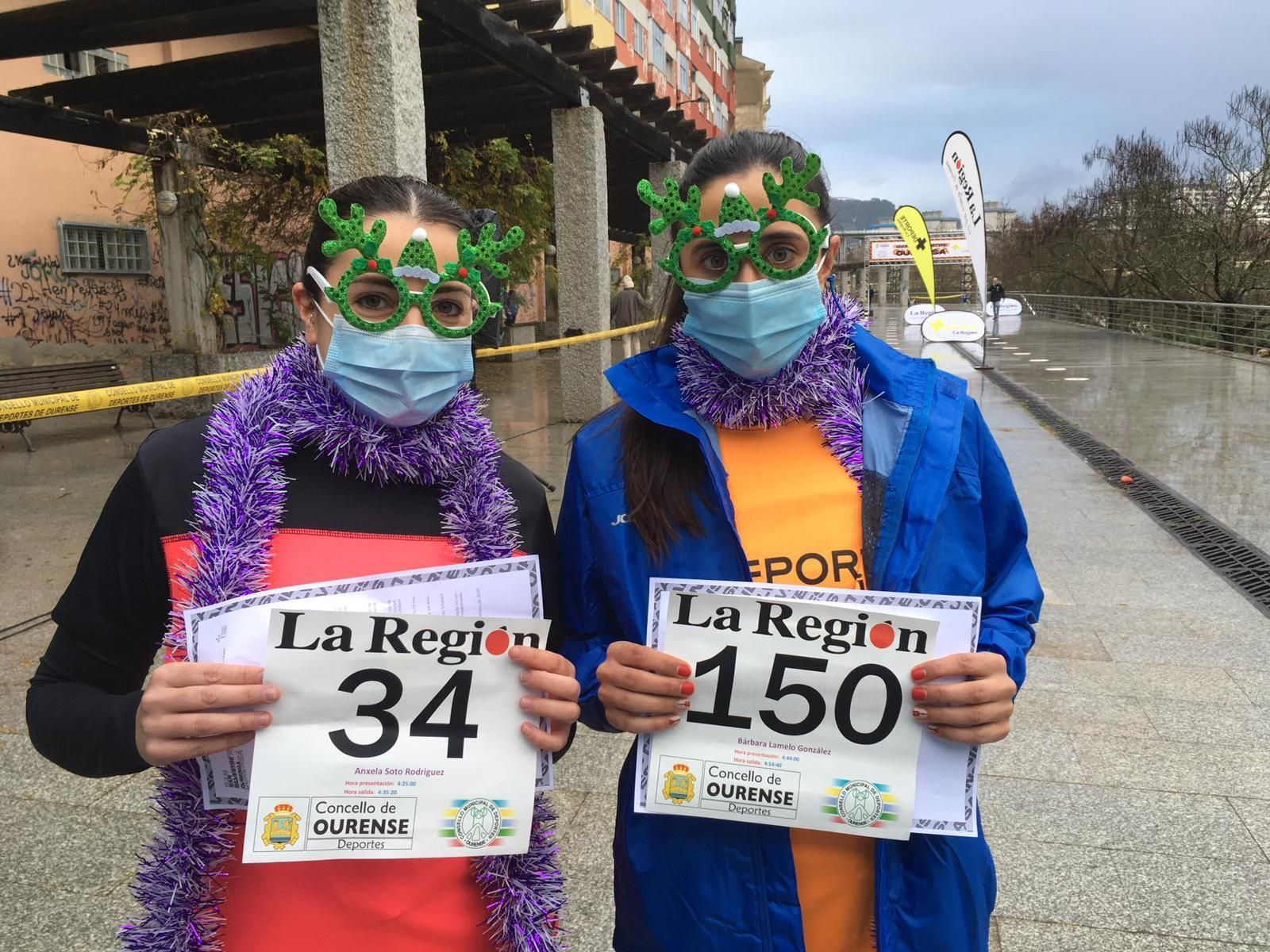 No faltaron los disfraces en la San Silvestre de este año (XESÚS FARIÑAS).